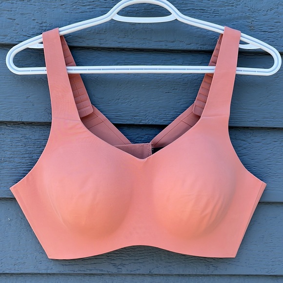 Knix Catalyst Sports Bra - Picture 2 of 11